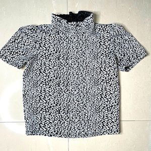 ZARA BLACK and WHITE PRINTED BLOUSE